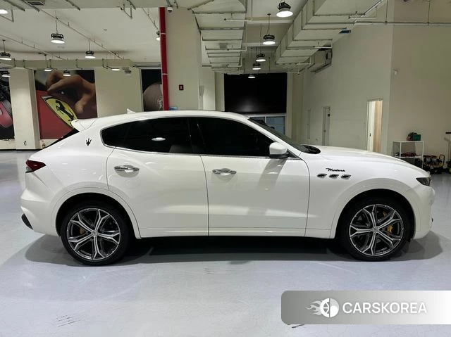 Maserati Levante id 4957868 из Кореи 11