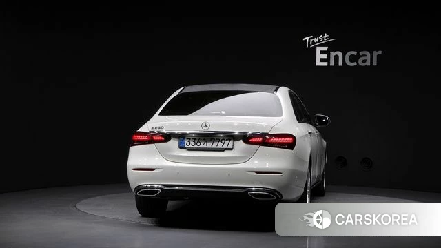 Mercedes-Benz E-Class W213 id 4997464 из Кореи 23