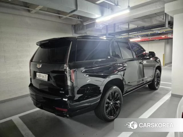 Cadillac Escalade 5th Generation 2023 Черный из Кореи, фото 3