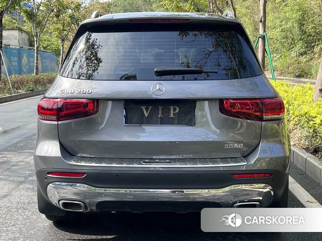 Mercedes-Benz GLB 2023 Темно-серый из Китая, фото 3
