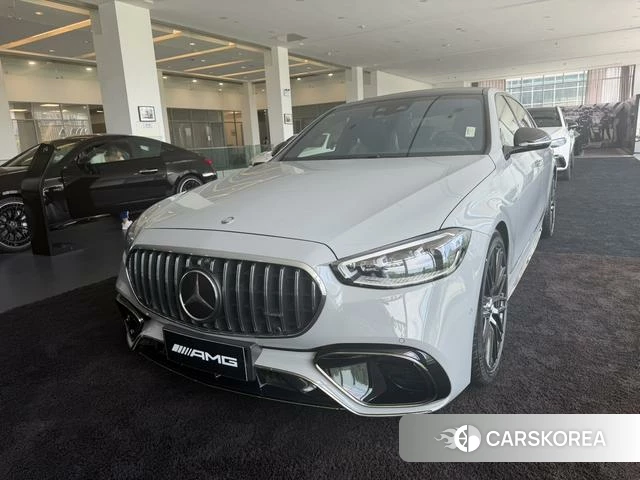 Mercedes-Benz AMG S-Class 2024 Серебристо-серый из Китая, фото 5