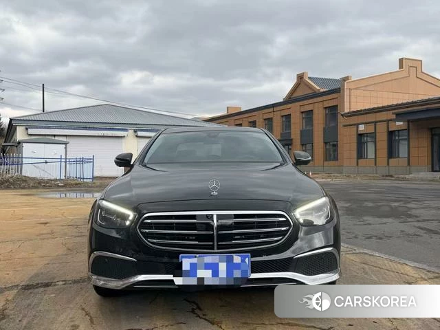 Mercedes-Benz E-Class 2021 Черный из Китая, фото 3