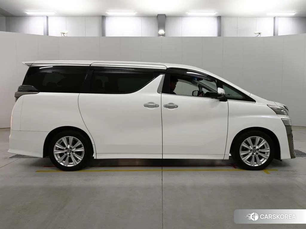 Toyota Vellfire 2020 из Японии, фото 3