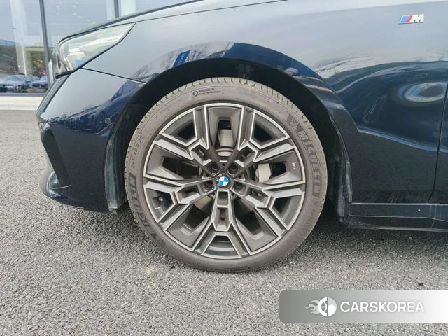 BMW 5 series 2025 Черный из Китая, фото 5