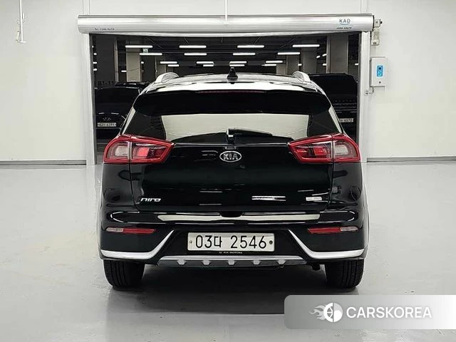 Kia Niro id 5054781 из Кореи 14