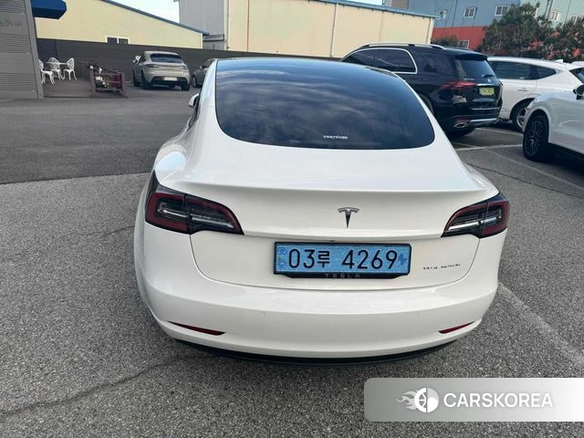 Tesla Model 3 2020 Белый из Кореи, фото 3