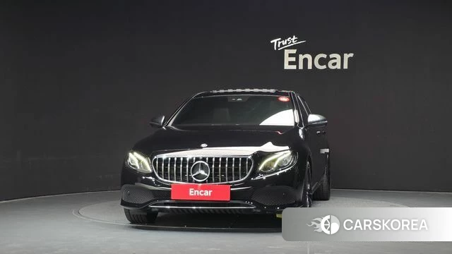 Mercedes-Benz E-Class W213 id 4960110 из Кореи 23