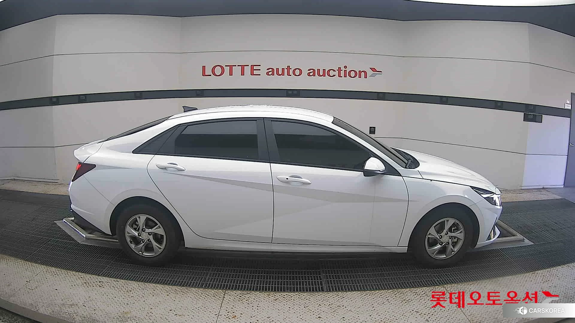 Hyundai Avante id 4990072 из Кореи 23