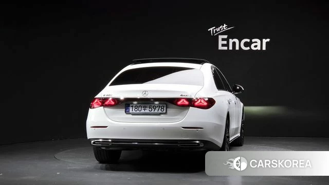 Mercedes-Benz E-Class W214 id 5011082 из Кореи 23