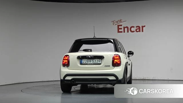 Mini Cooper id 5053162 из Кореи 23