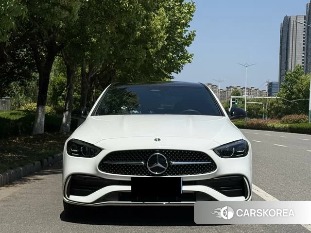 Mercedes-Benz C-class 2024 Белый из Китая, фото 3