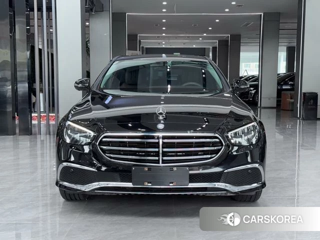 Mercedes-Benz E-Class 2021 Черный из Китая, фото 3