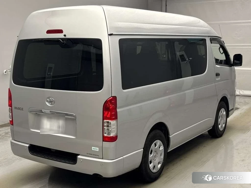 Toyota HiAce Van 2025 из Японии, фото 3