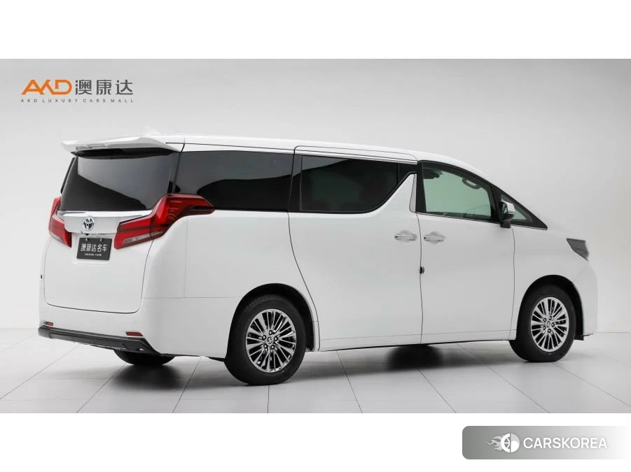 Toyota Alphard 2021 Белый из Китая, фото 4