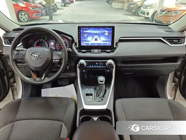 Toyota Wildlander 2023 Шампань из Китая, фото 4
