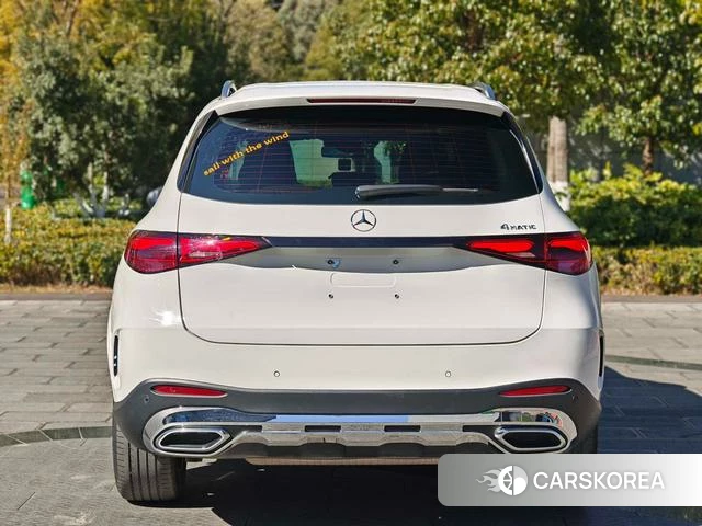 Mercedes-Benz GLC 2023 Белый из Китая, фото 6