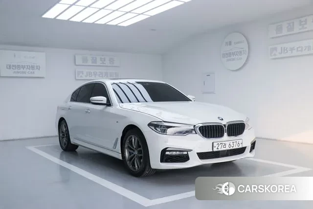 BMW 5 Series (G30) id 3779324 из Кореи 12