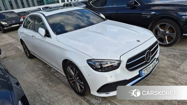Mercedes-Benz E-Class W213 2021 Белый из Кореи, фото 3