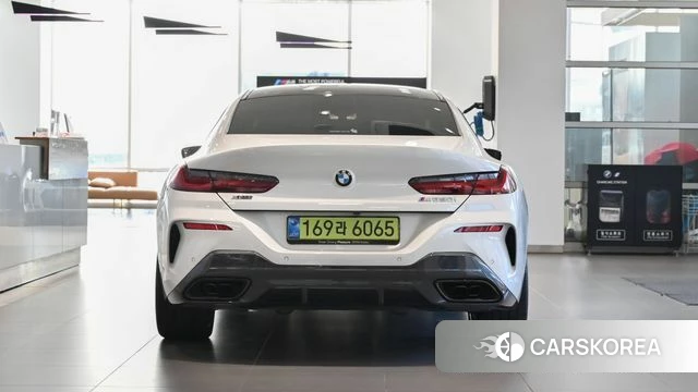 BMW 8 Series (G15) 2025 Белый из Кореи, фото 3