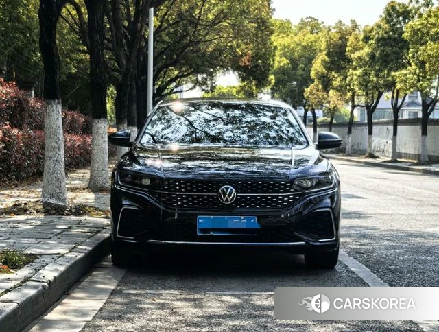 Volkswagen Passat 2023 Черный из Китая, фото 5