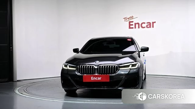 BMW 5 Series (G30) id 5034221 из Кореи 23