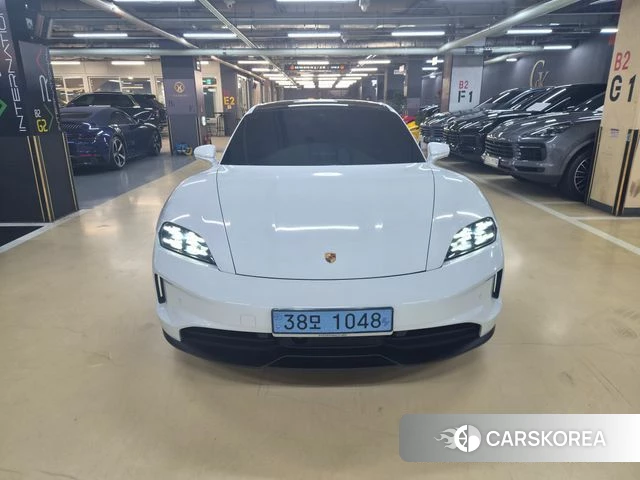 Porsche Taycan id 4654044 из Кореи 13