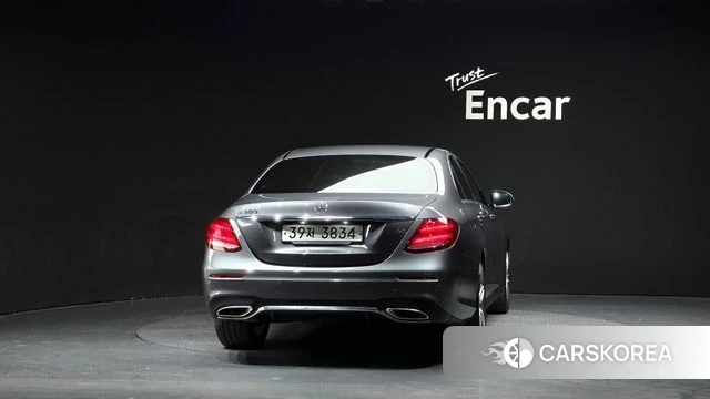 Mercedes-Benz E-Class W213 id 4993321 из Кореи 23