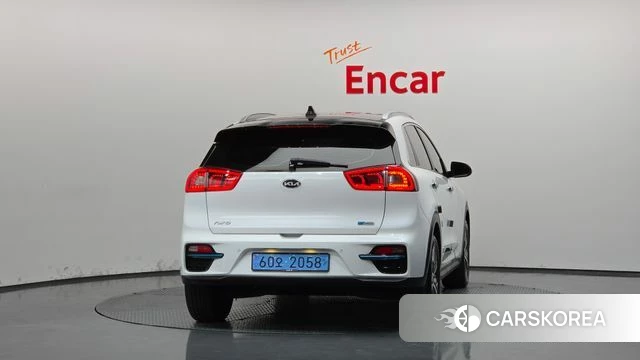 Kia Niro EV id 5013697 из Кореи 23
