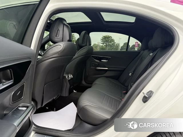 Mercedes-Benz C-class 2025 Белый из Китая, фото 4