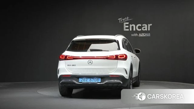 Mercedes-Benz EQA H243 id 5012565 из Кореи 23