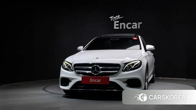 Mercedes-Benz E-Class W213 id 4952323 из Кореи 23