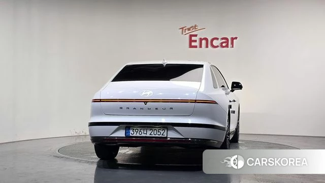 Hyundai Grandeur Hybrid (GN7) id 4744259 из Кореи 23