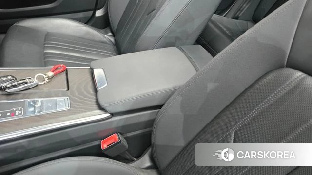 Audi A6 (C8) id 4708016 из Кореи 24
