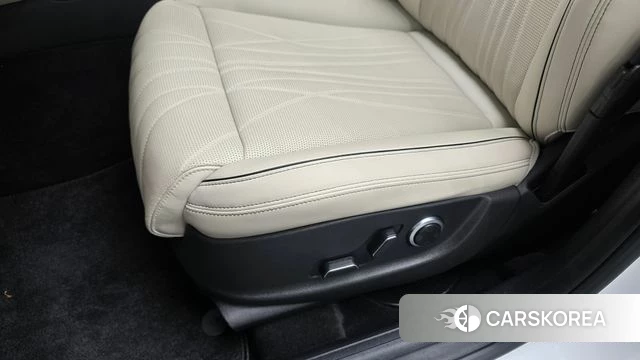 Genesis GV70 id 5021190 из Кореи 24