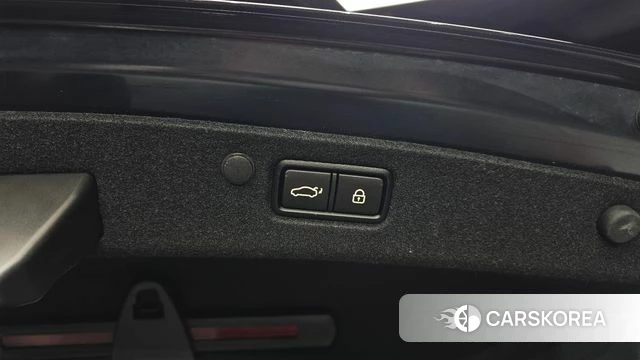 Hyundai The New Grandeur IG id 4951823 из Кореи 24