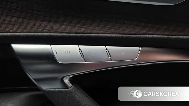 Audi A6 (C8) id 5021045 из Кореи 24