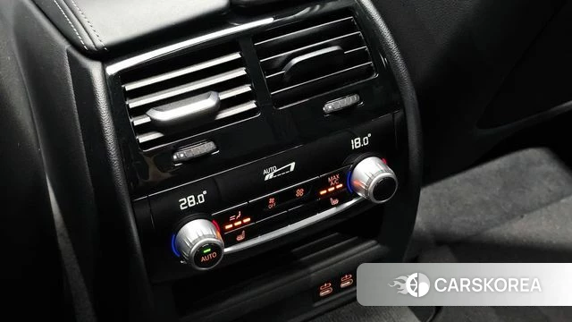 BMW 5 Series (G30) id 5017434 из Кореи 24