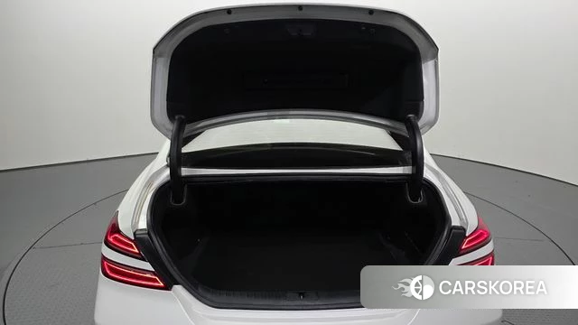 Genesis The New G70 id 4959124 из Кореи 24