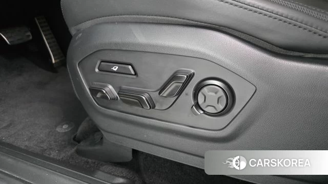 Hyundai Santa Fe (MX5) id 5011314 из Кореи 24