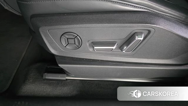 Audi e-Tron id 4992189 из Кореи 24