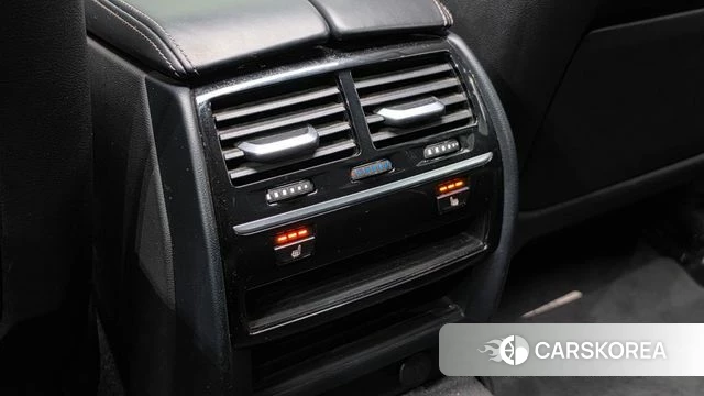 BMW 5 Series (G30) id 4978201 из Кореи 24
