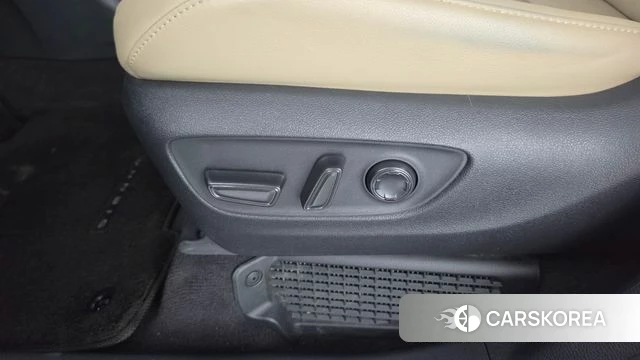 Toyota Sienna 4th Generation id 5001930 из Кореи 24