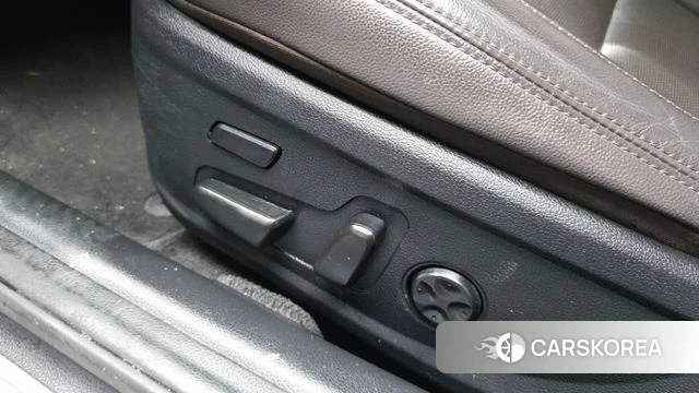 Hyundai The New Grandeur IG id 4482511 из Кореи 24