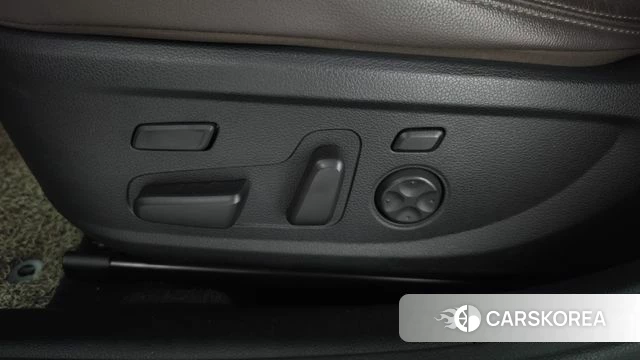 Hyundai The New Grandeur IG Hybrid id 5017502 из Кореи 24