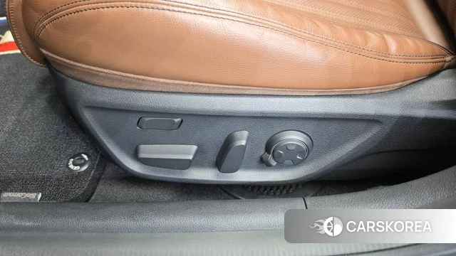 Genesis G70 id 4993458 из Кореи 24