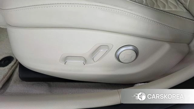Genesis G80 (RG3) id 4995698 из Кореи 24