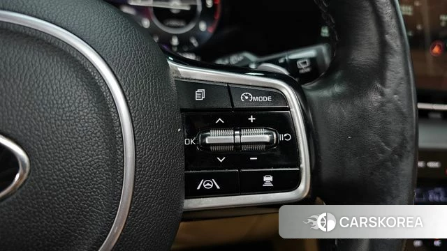 Kia Carnival 4th generation id 4982130 из Кореи 24