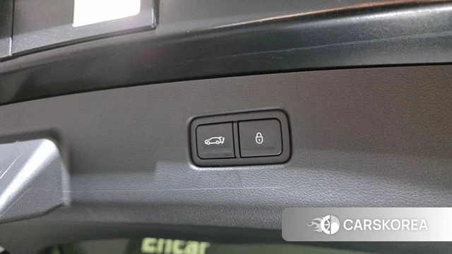 Kia Di Ol Nu Niro id 5046240 из Кореи 24