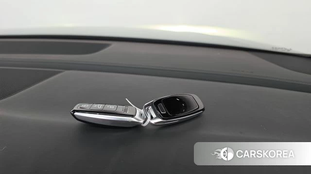 Audi Q8 (4M) id 4942975 из Кореи 24