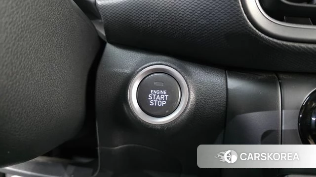 Hyundai The New Kona id 4987319 из Кореи 24